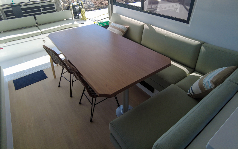 Bali Catspace | Black Swan