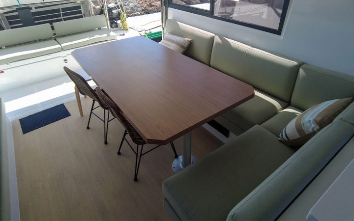 Bali Catspace | Black Swan