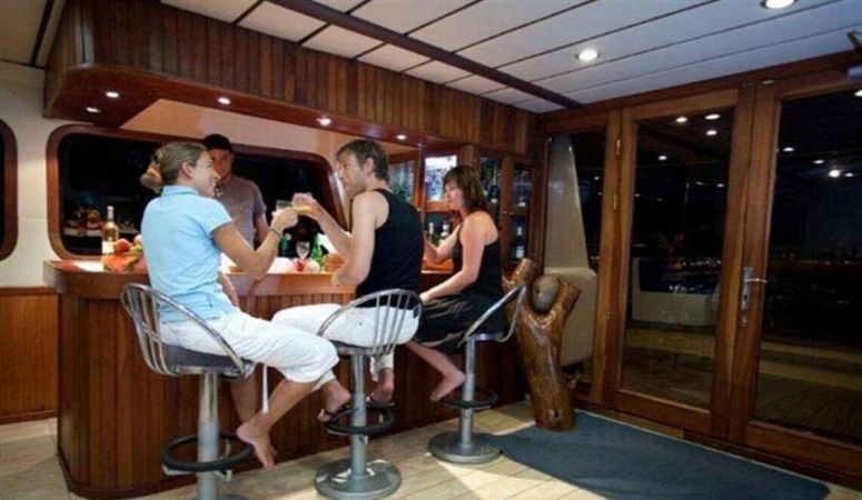 Custom Built 138 | Sea Bird