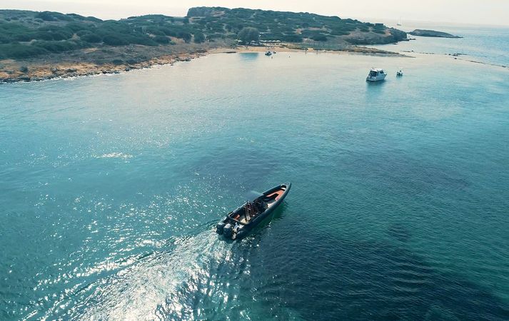 Technohull 999 | Tak