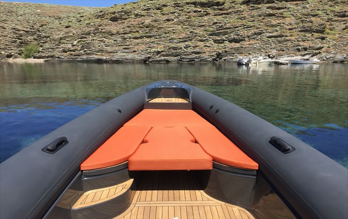 Technohull 999 | Tak