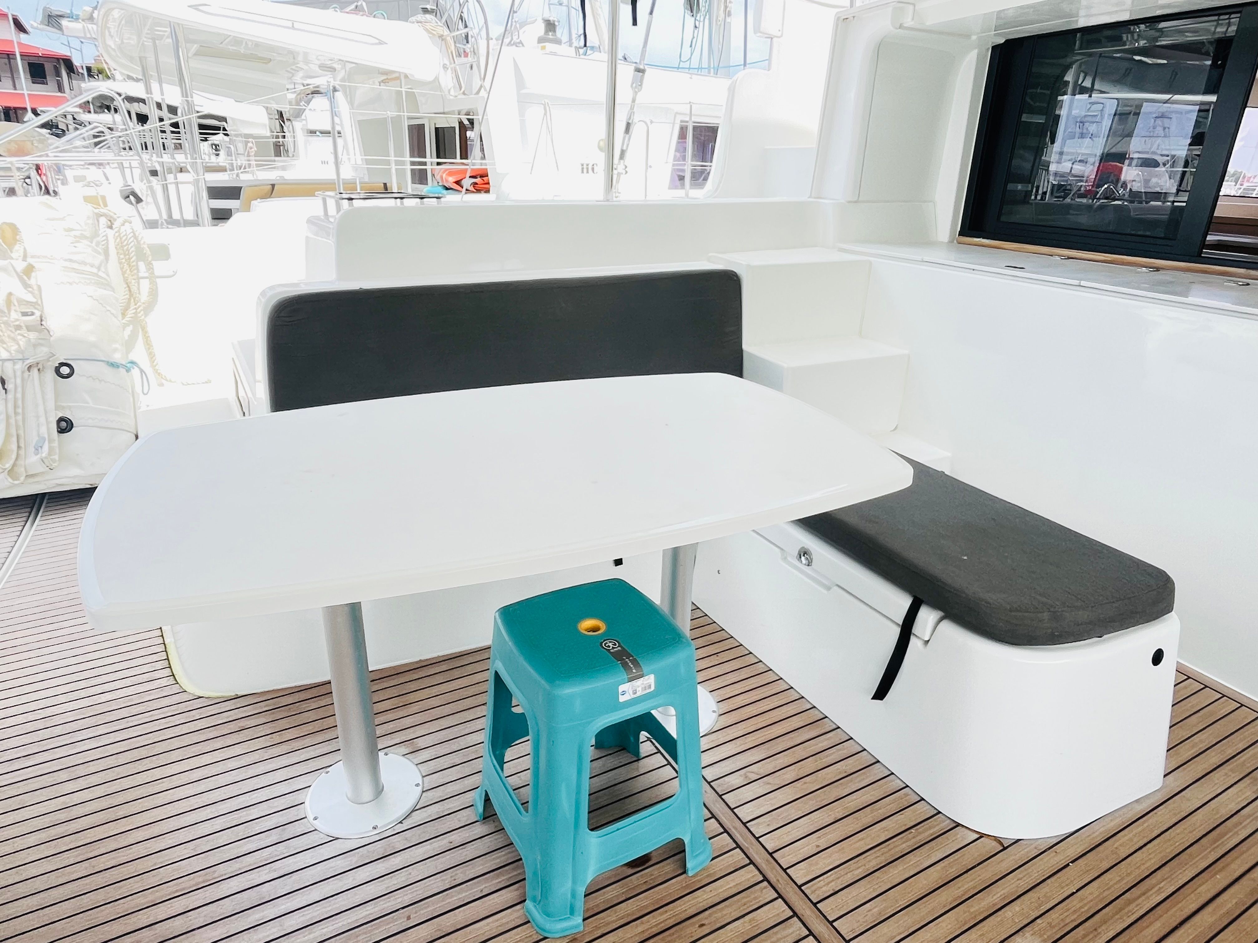 Lagoon 46 | Napa Naryen