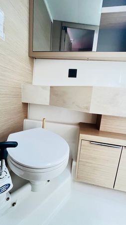 Lagoon 46 | Napa Naryen