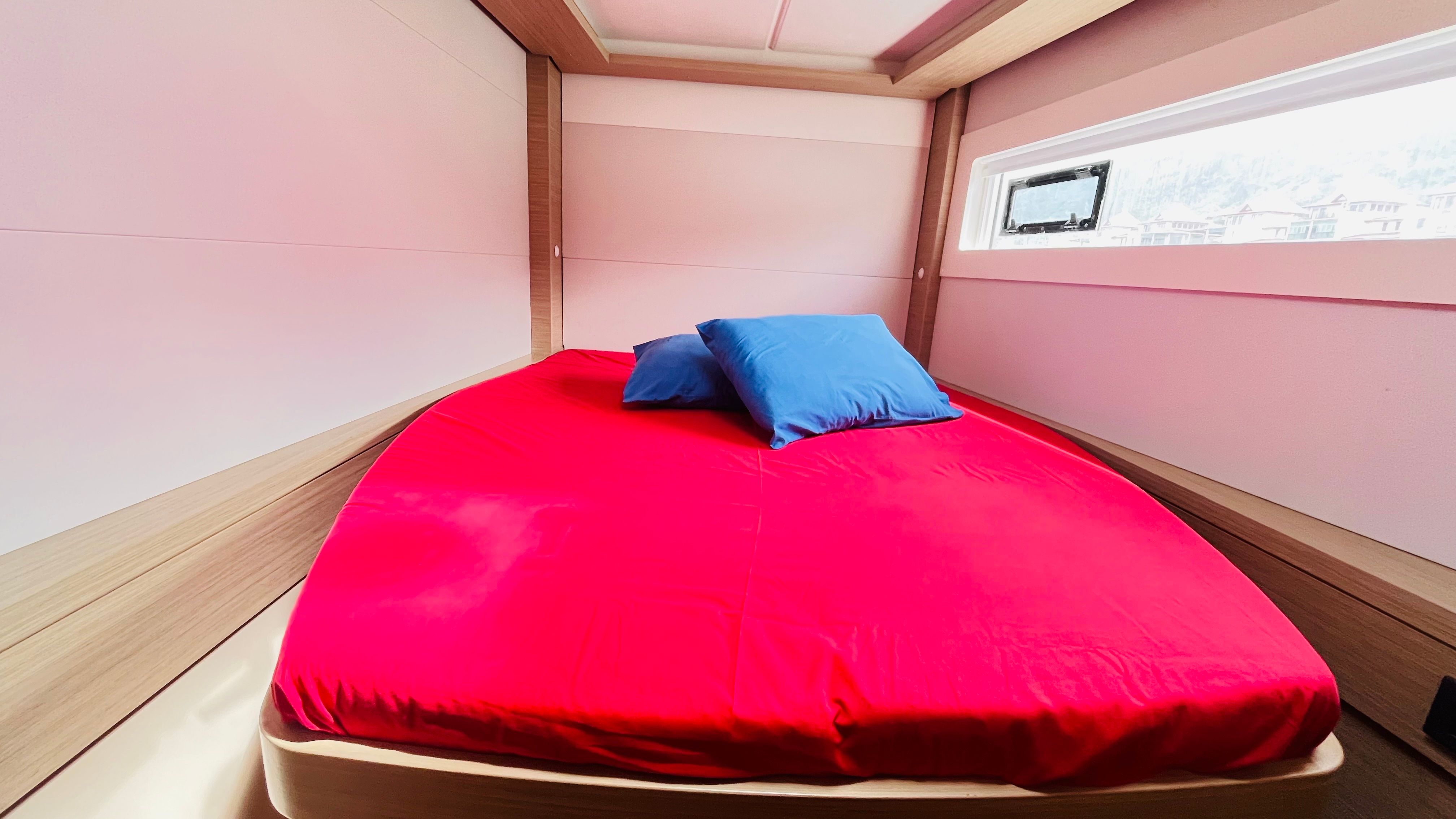 Lagoon 46 | Napa Naryen