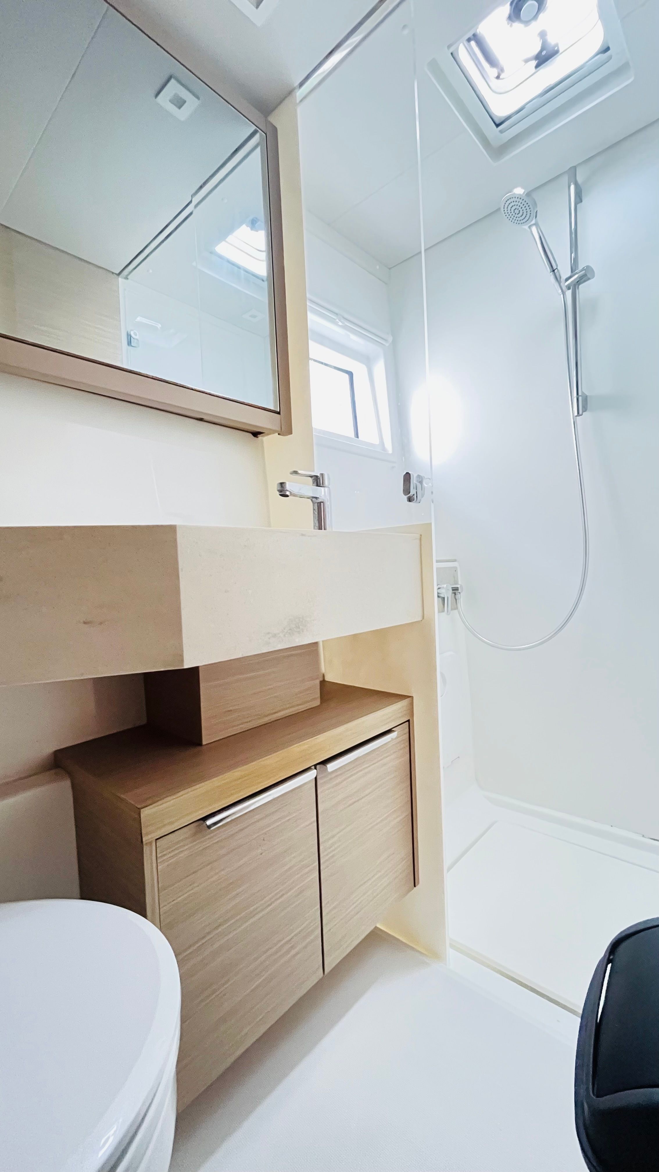 Lagoon 46 | Napa Naryen