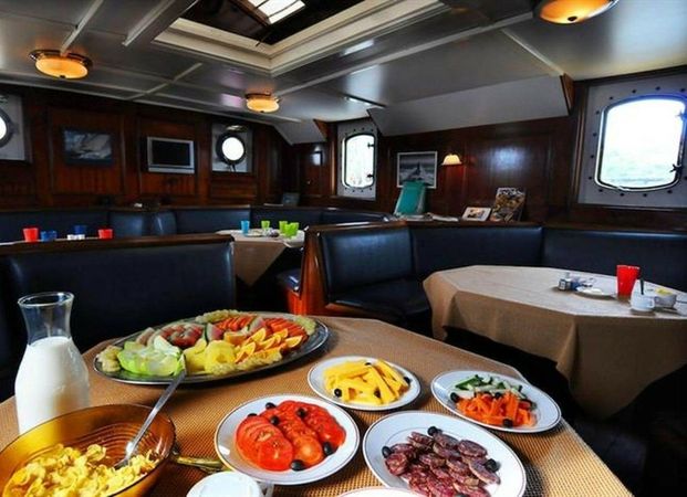 Custom Built 115 | Sea Pearl