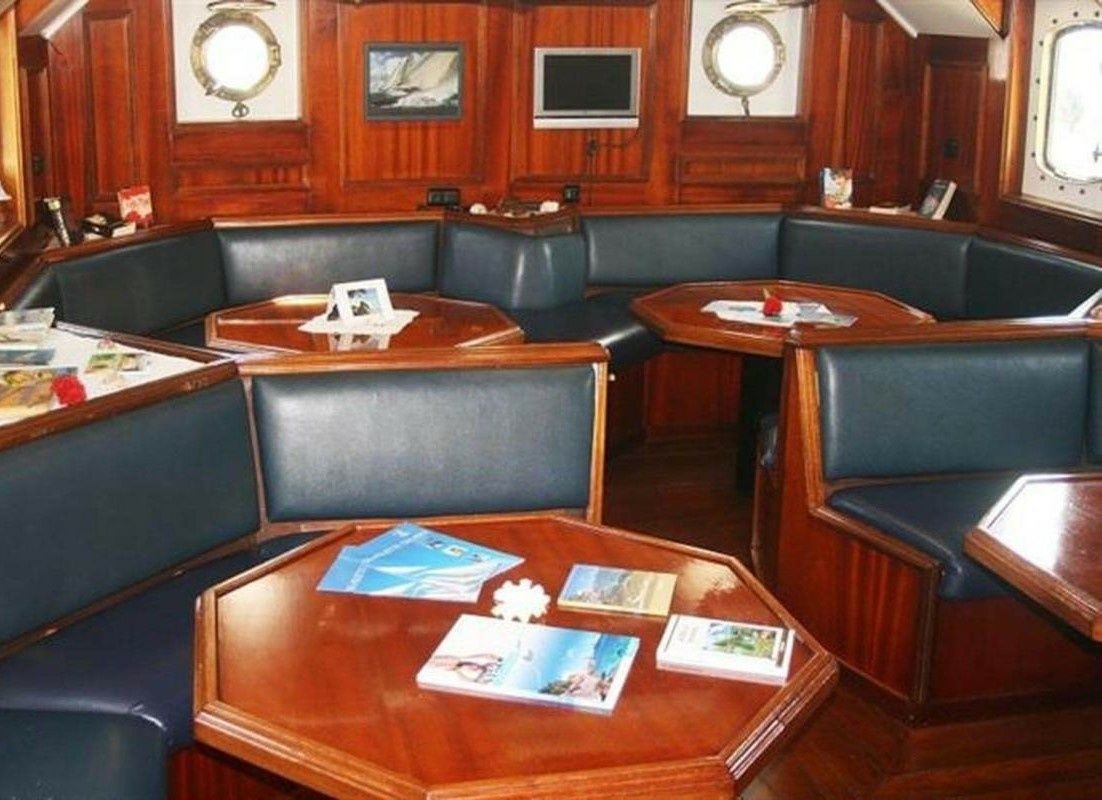 Custom Built 115 | Sea Pearl