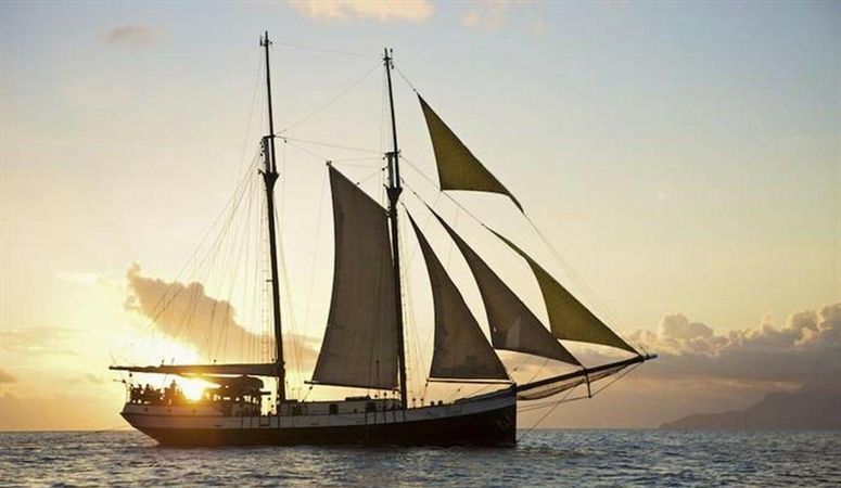 Custom Built 115 | Sea Pearl