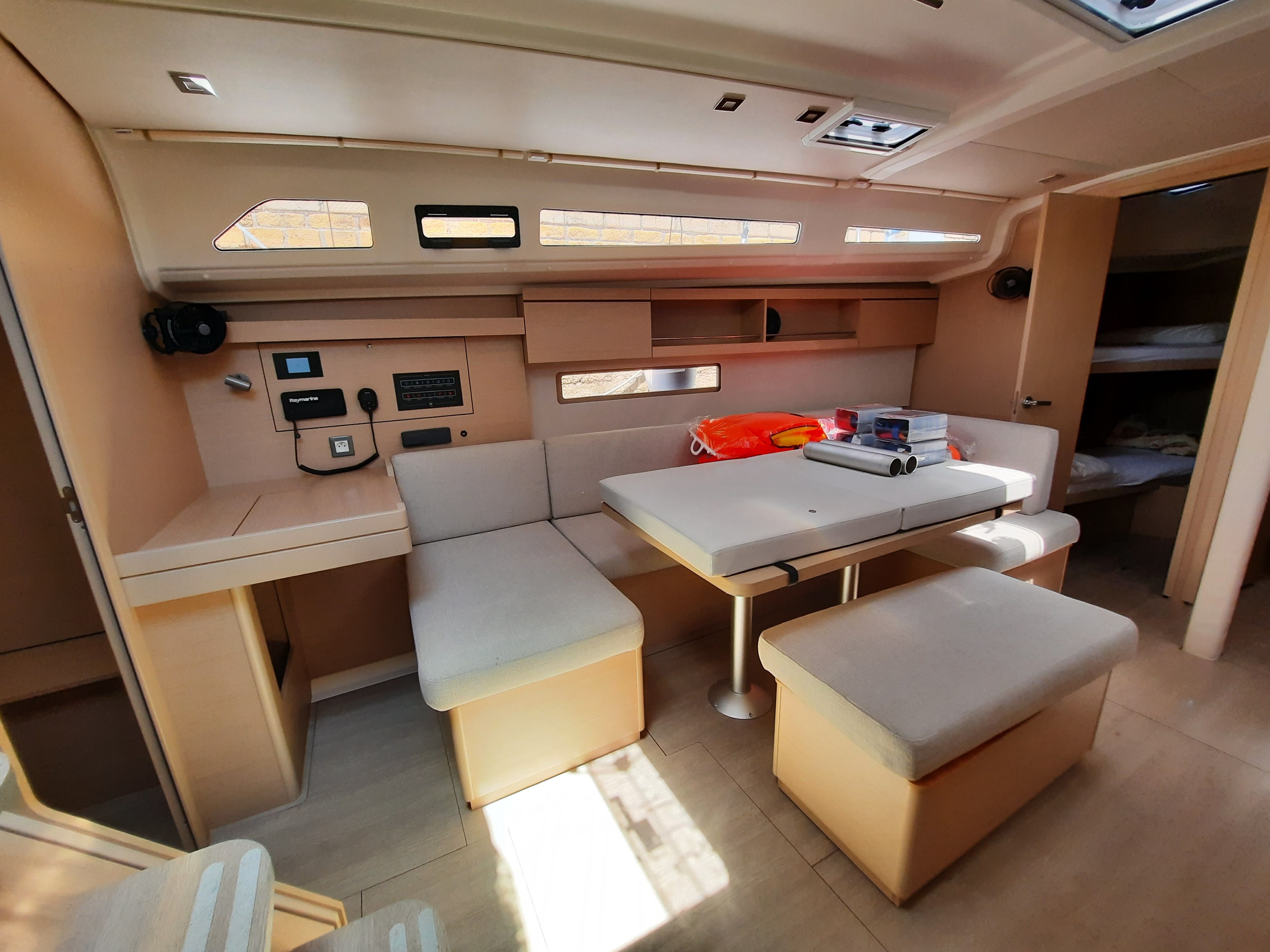 Beneteau Oceanis 40.1 | Senza Dubbi 2