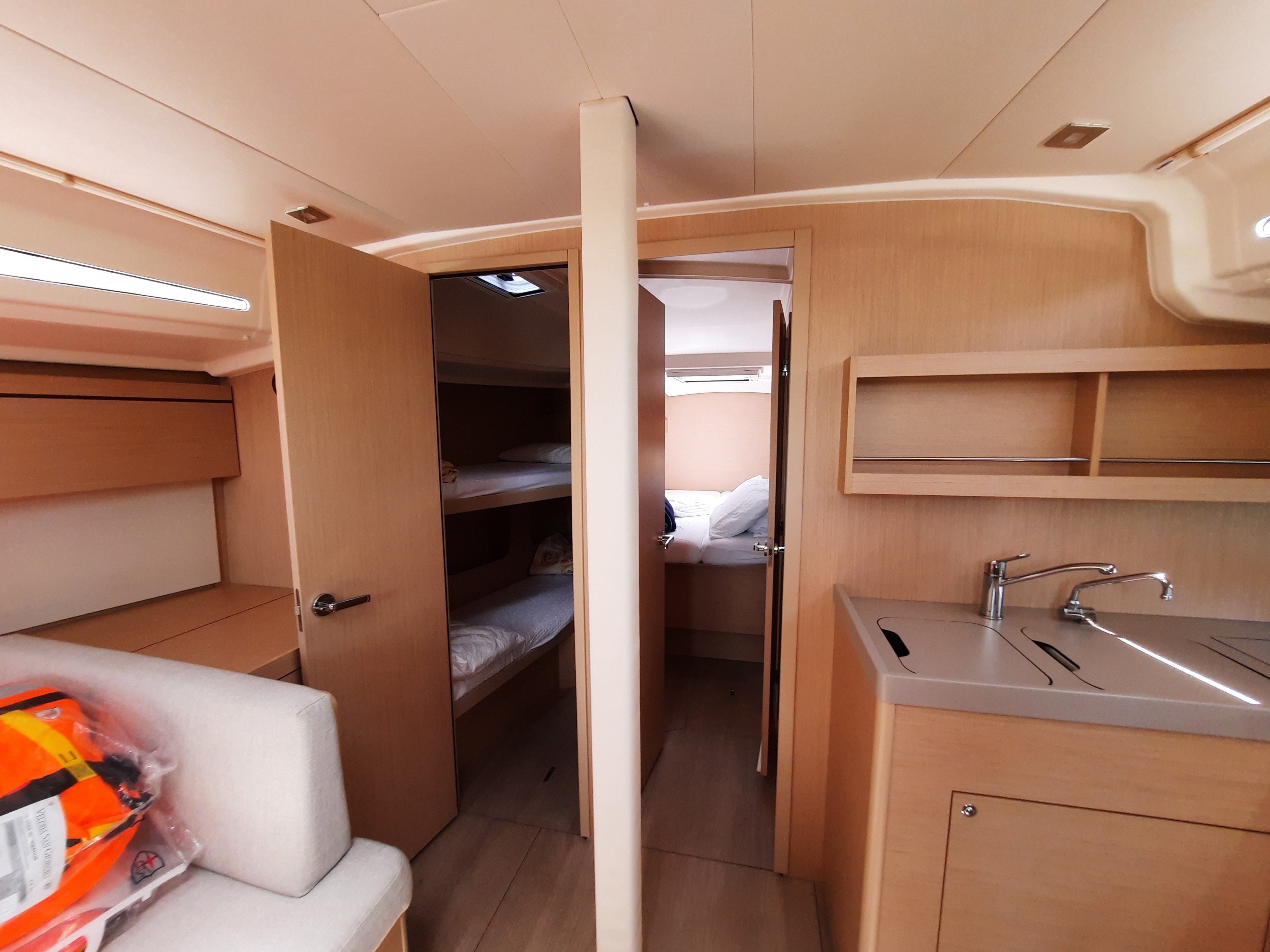 Beneteau Oceanis 40.1 | Senza Dubbi 2