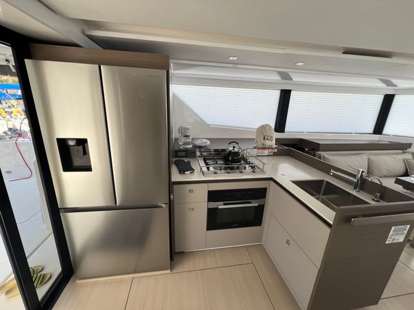 Leopard 46 | Moorings 24