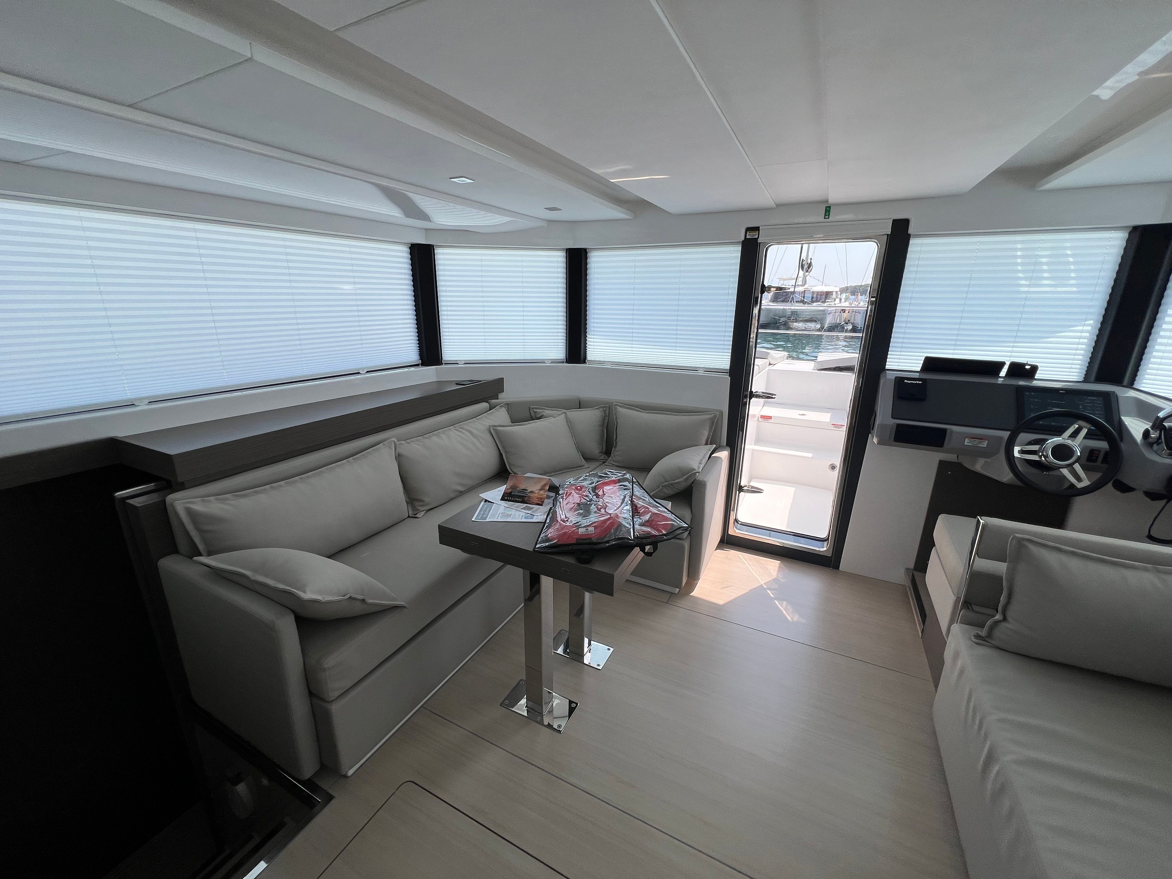 Leopard 46 | Moorings 24