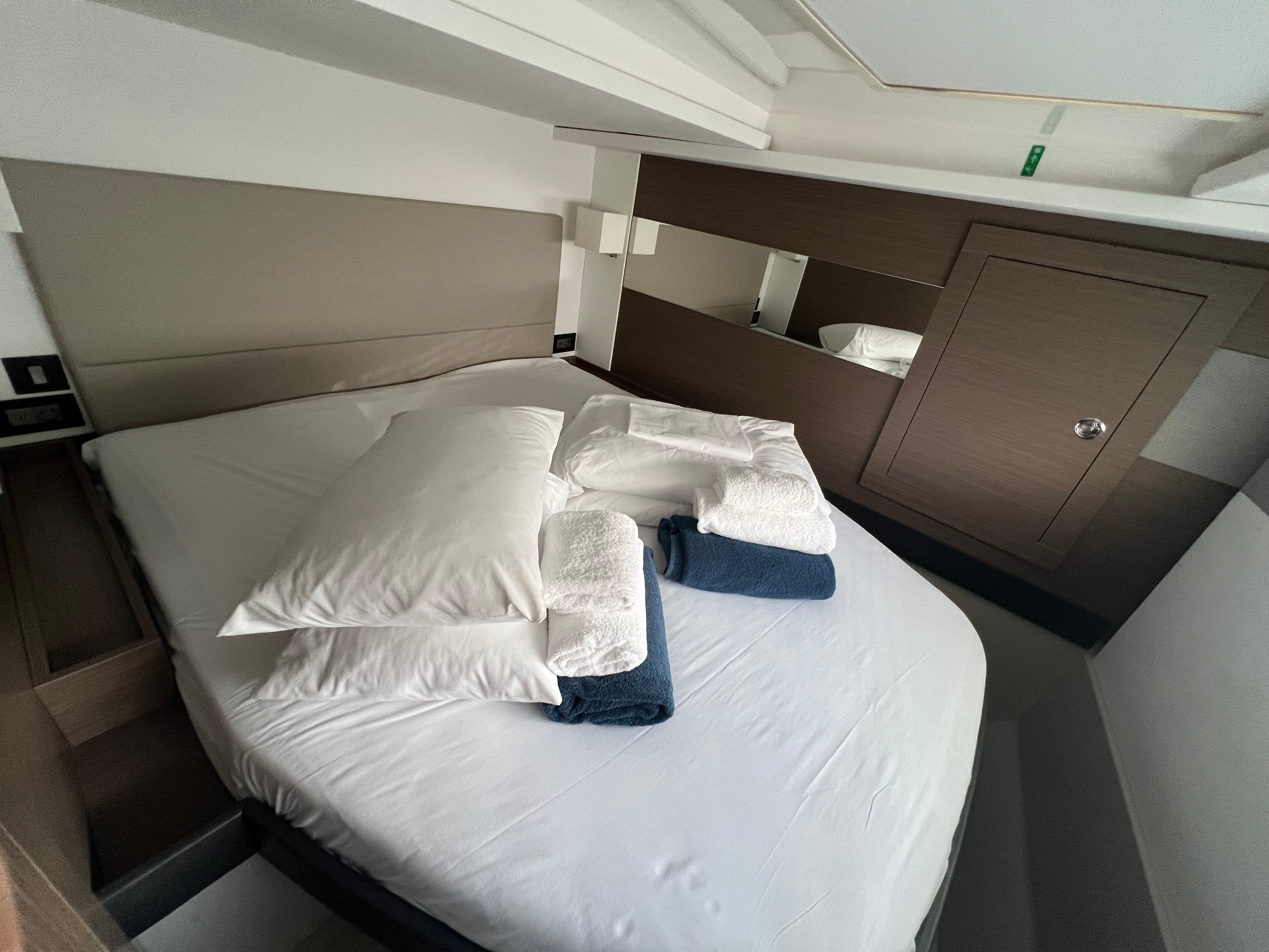 Leopard 46 | Moorings 24