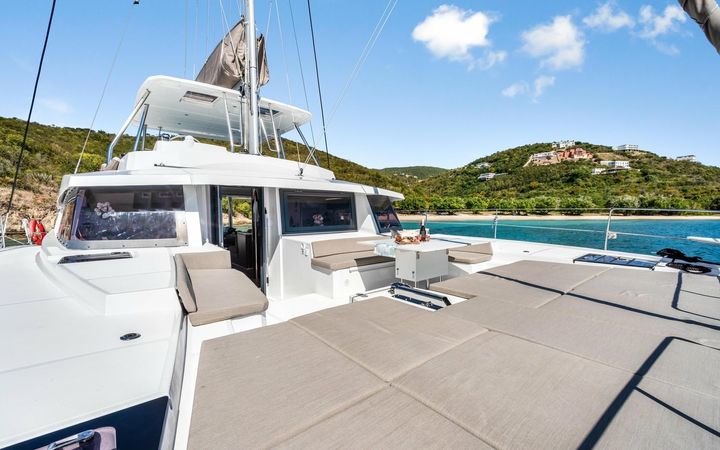 Bali 5.4 | C Sisters