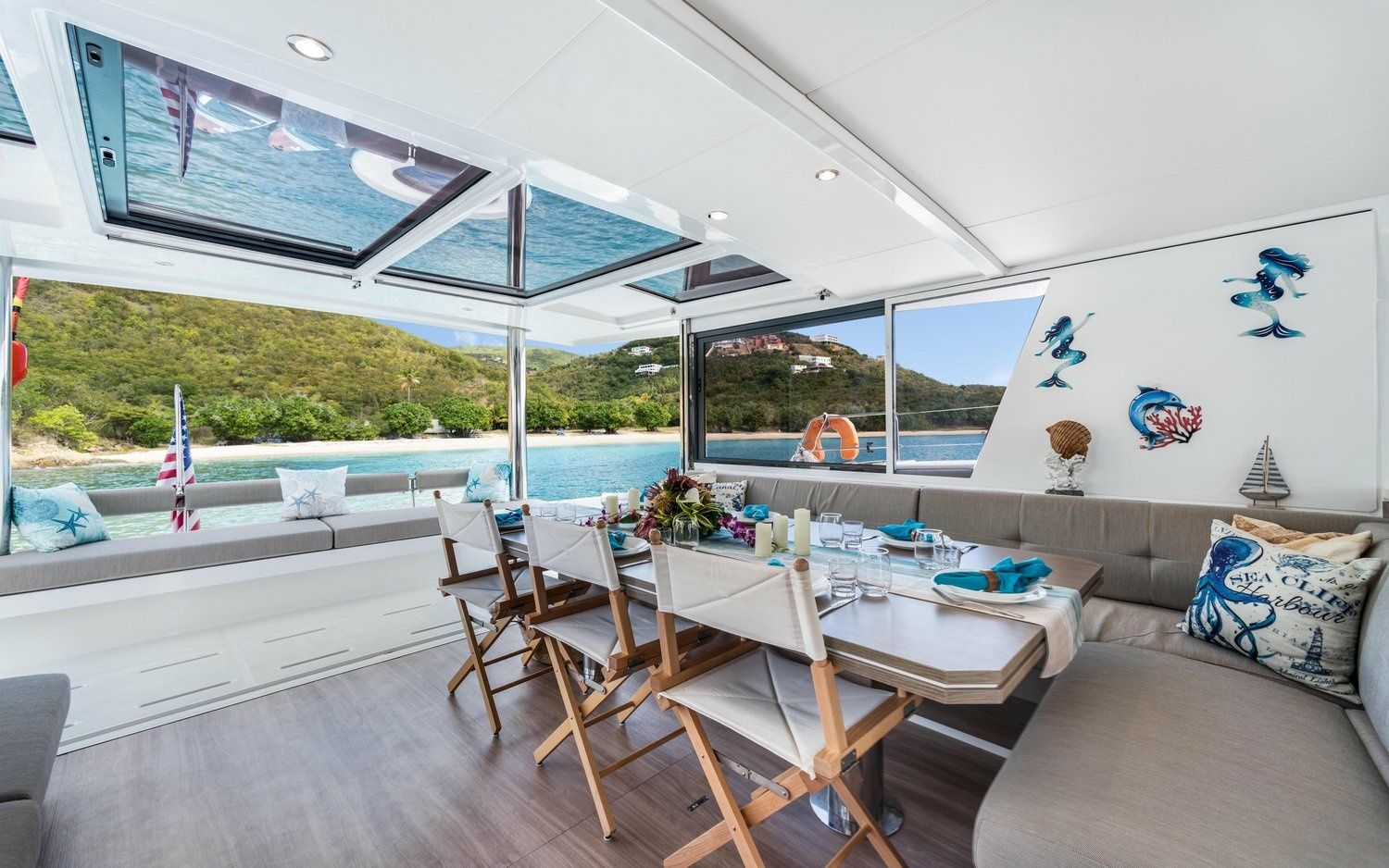 Bali 5.4 | C Sisters