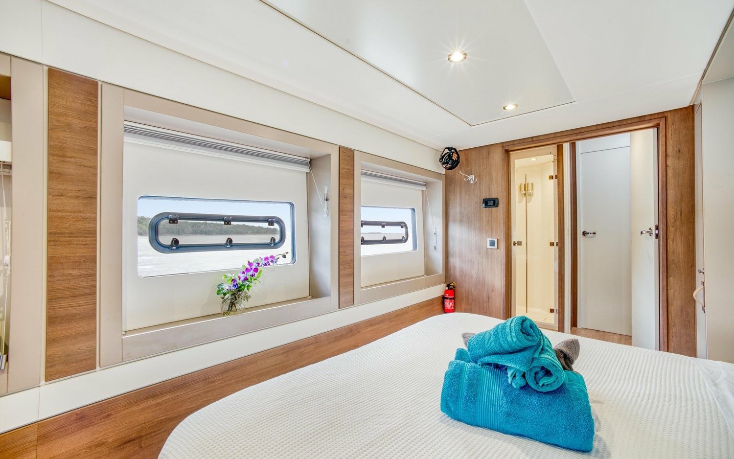 Bali 5.4 | C Sisters