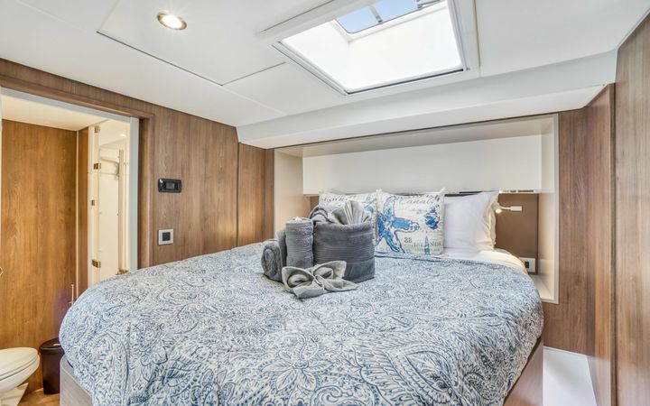 Bali 5.4 | C Sisters