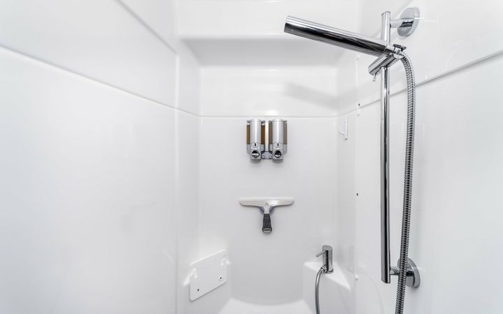 Bali 5.4 | C Sisters