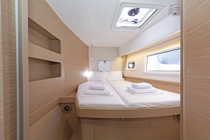 Lagoon 42 | Dream Waters