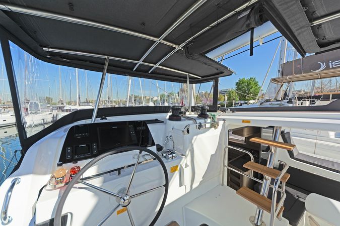 Lagoon 42 | Dream Waters