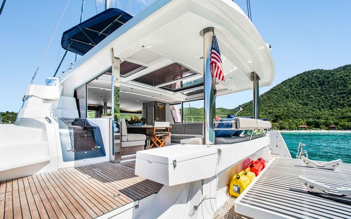 Bali 5.4 | Permabear