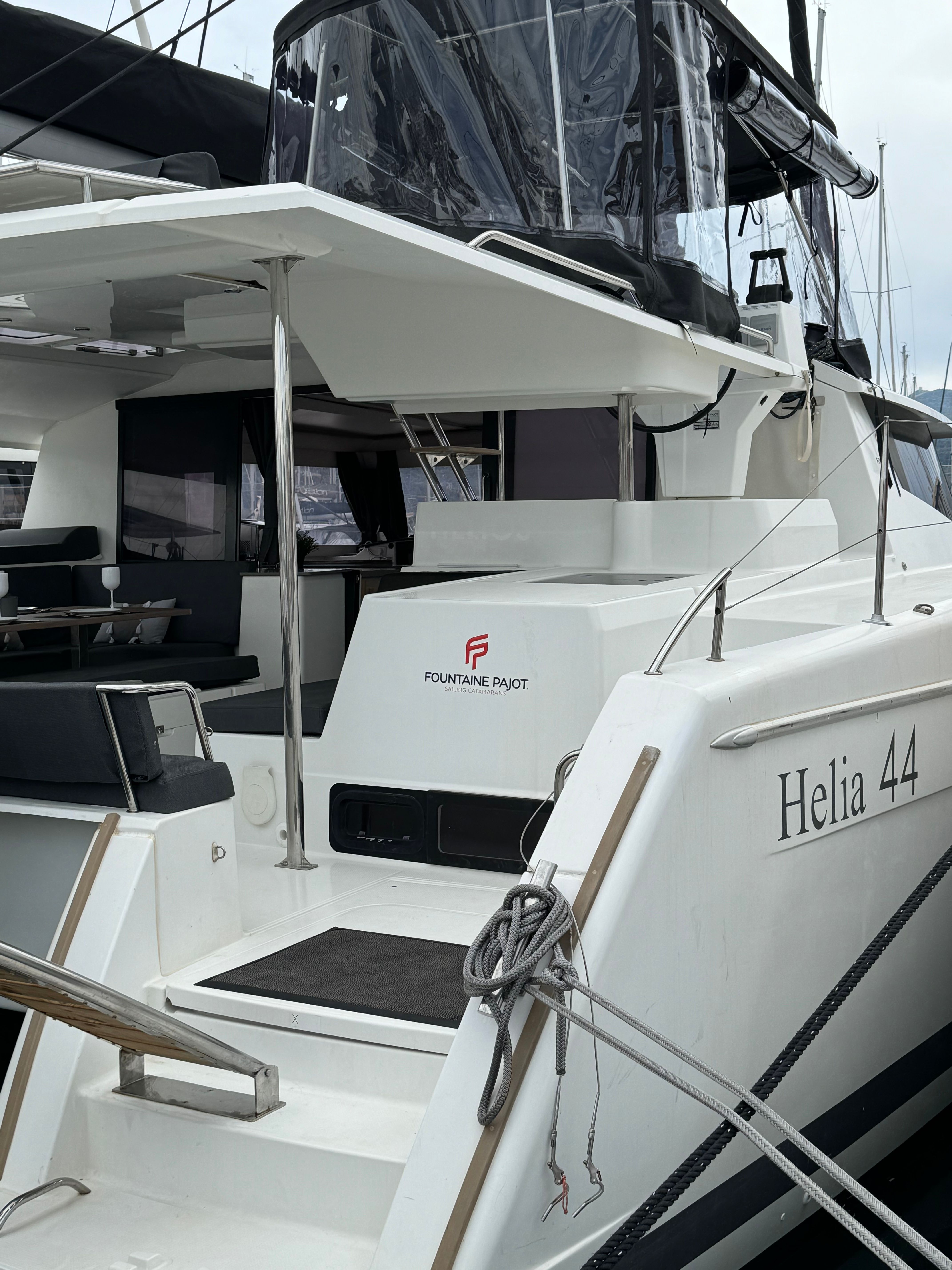 Fountaine Pajot Helia 44 | Sunrise