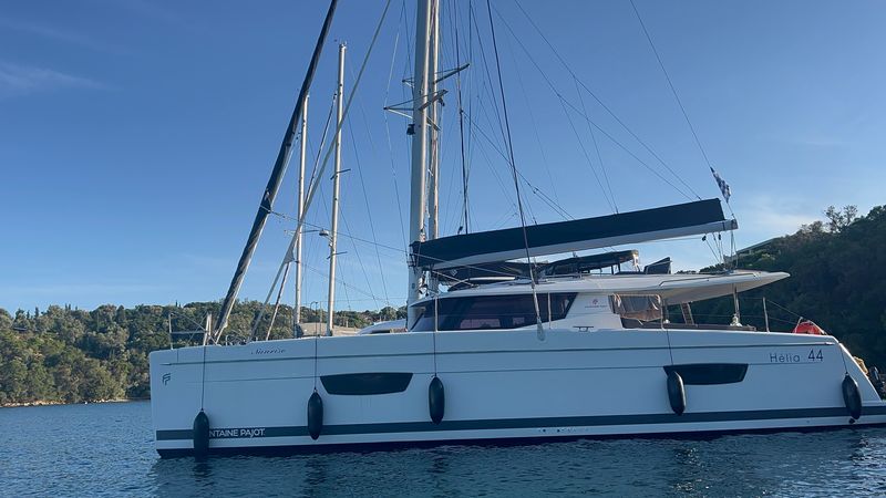 Fountaine Pajot Helia 44 | Sunrise