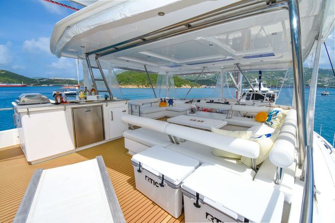 Leopard 58 | Barefoot Cowboy