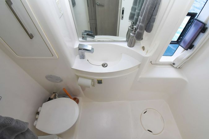 Leopard 58 | Barefoot Cowboy