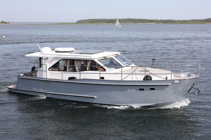 Technomarine Alexis | Matti