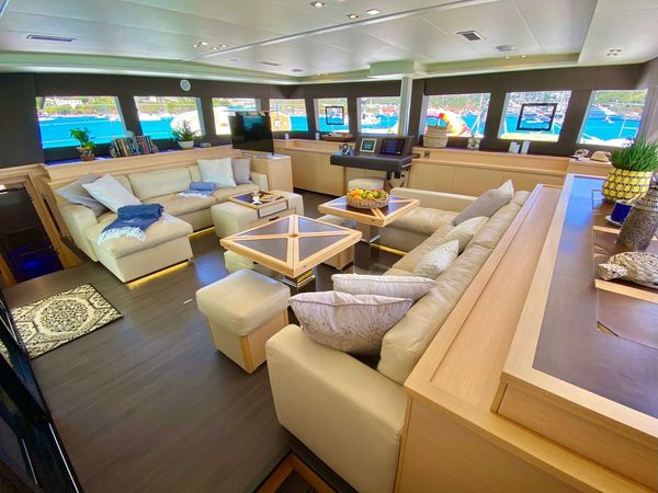 Lagoon 620 | Heavenly