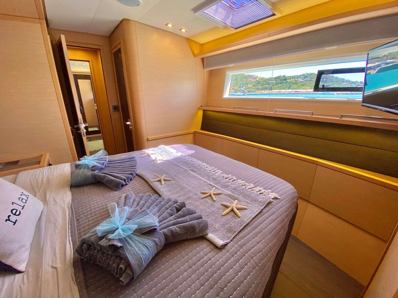 Lagoon 620 | Heavenly