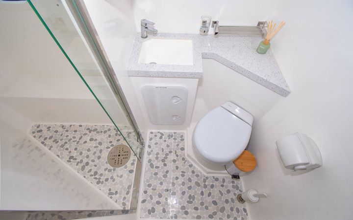 Majestic 570 Fly | Adventure Us