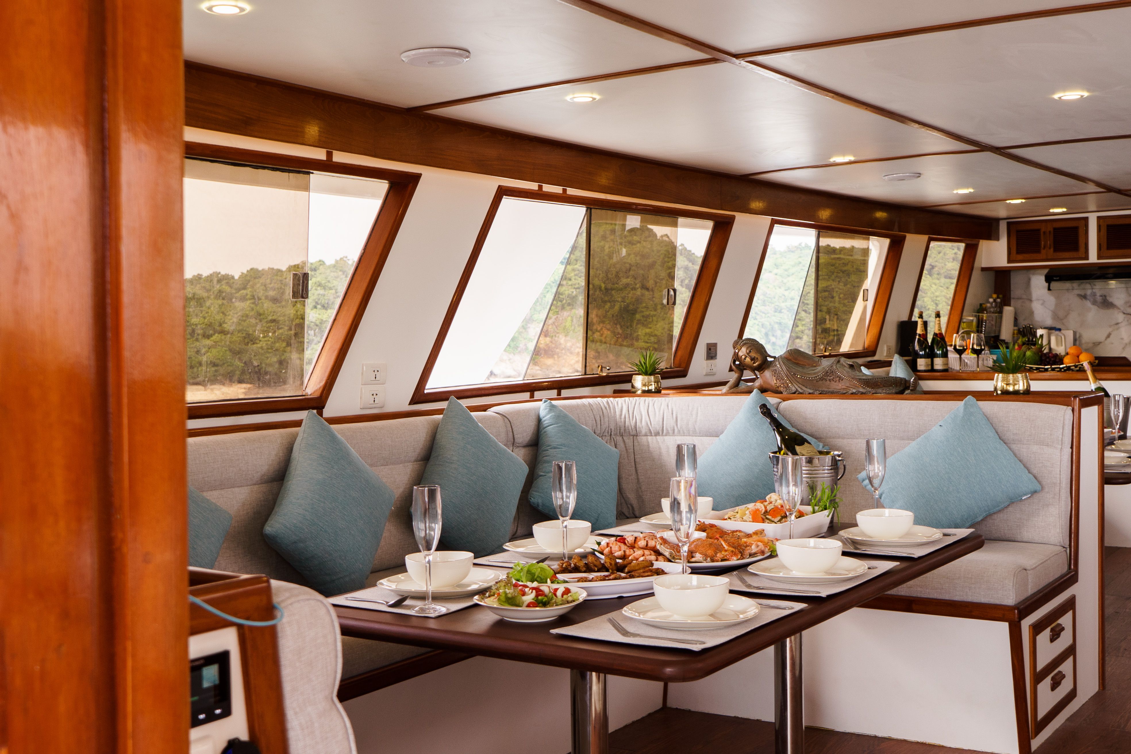 Custom Built 70 | Siam Princess