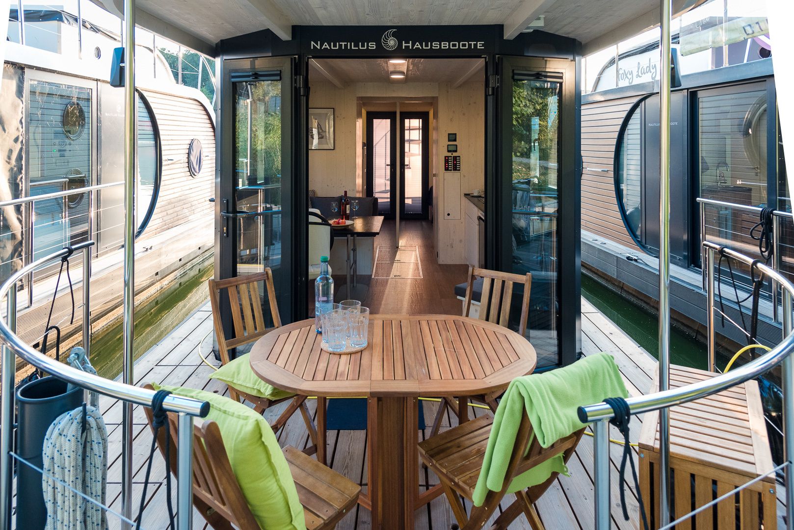 Nautilus Nautiki Maxi | Boot ohne Meer