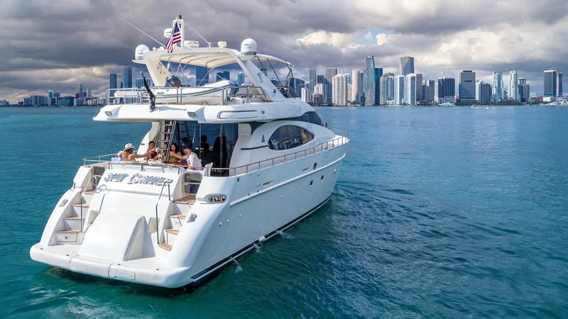 Azimut 70 Sea Jet | Salt Shaker