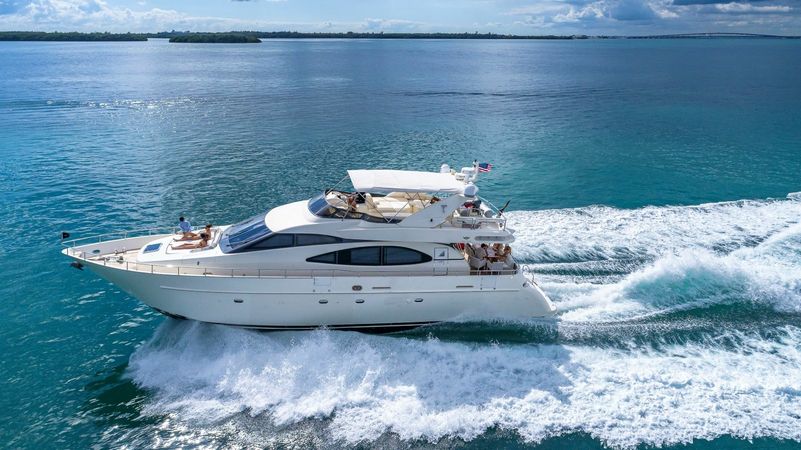 Azimut 70 Sea Jet | Salt Shaker