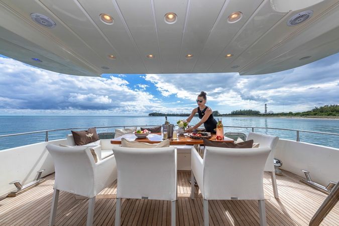 Azimut 70 Sea Jet | Salt Shaker