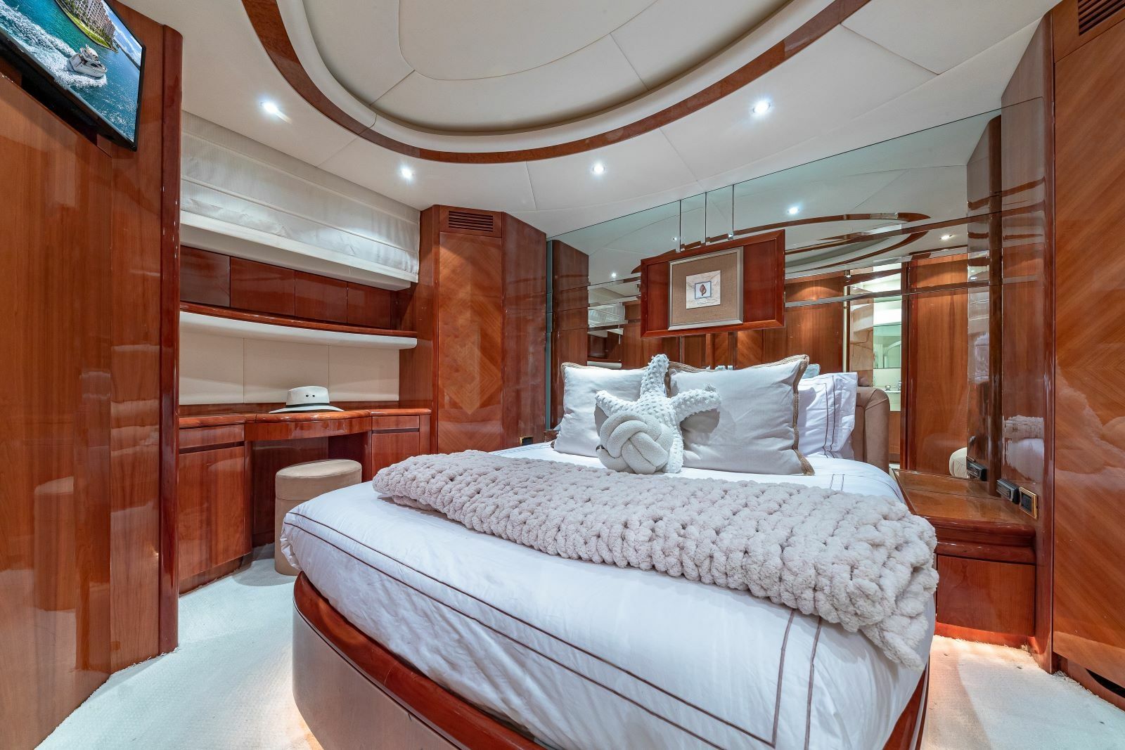 Azimut 70 Sea Jet | Salt Shaker