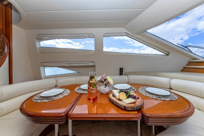 Azimut 70 Sea Jet | Salt Shaker