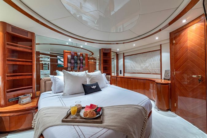 Azimut 70 Sea Jet | Salt Shaker