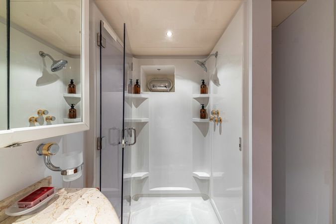 Azimut 70 Sea Jet | Salt Shaker