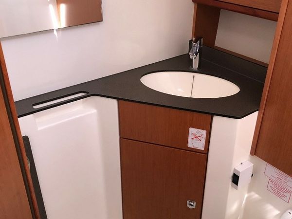 Bavaria Cruiser 46 | H2O