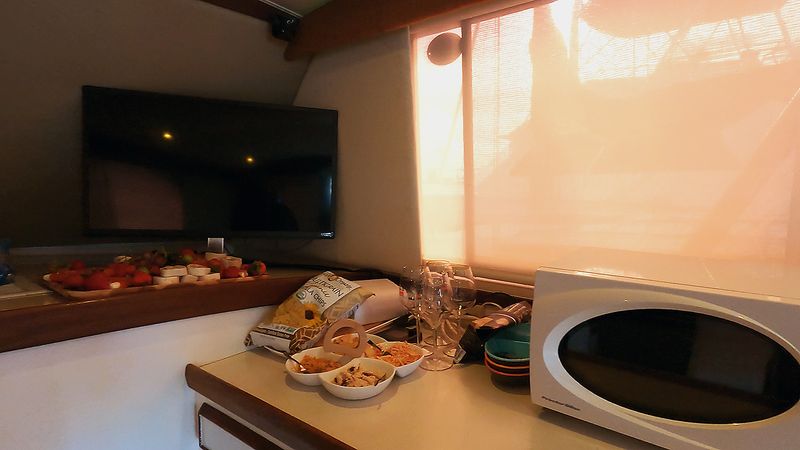 Bertram 33 | Arenita