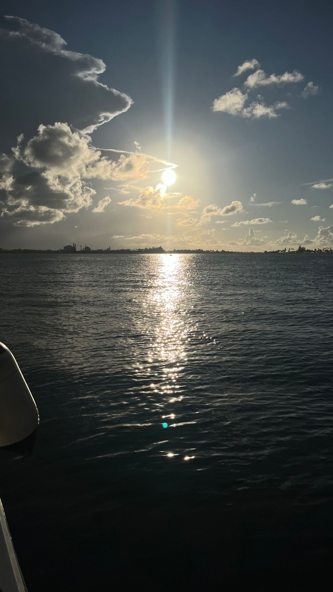 Bertram 33 | Arenita