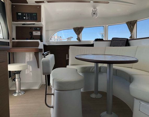 Lagoon 380 | Butterfly