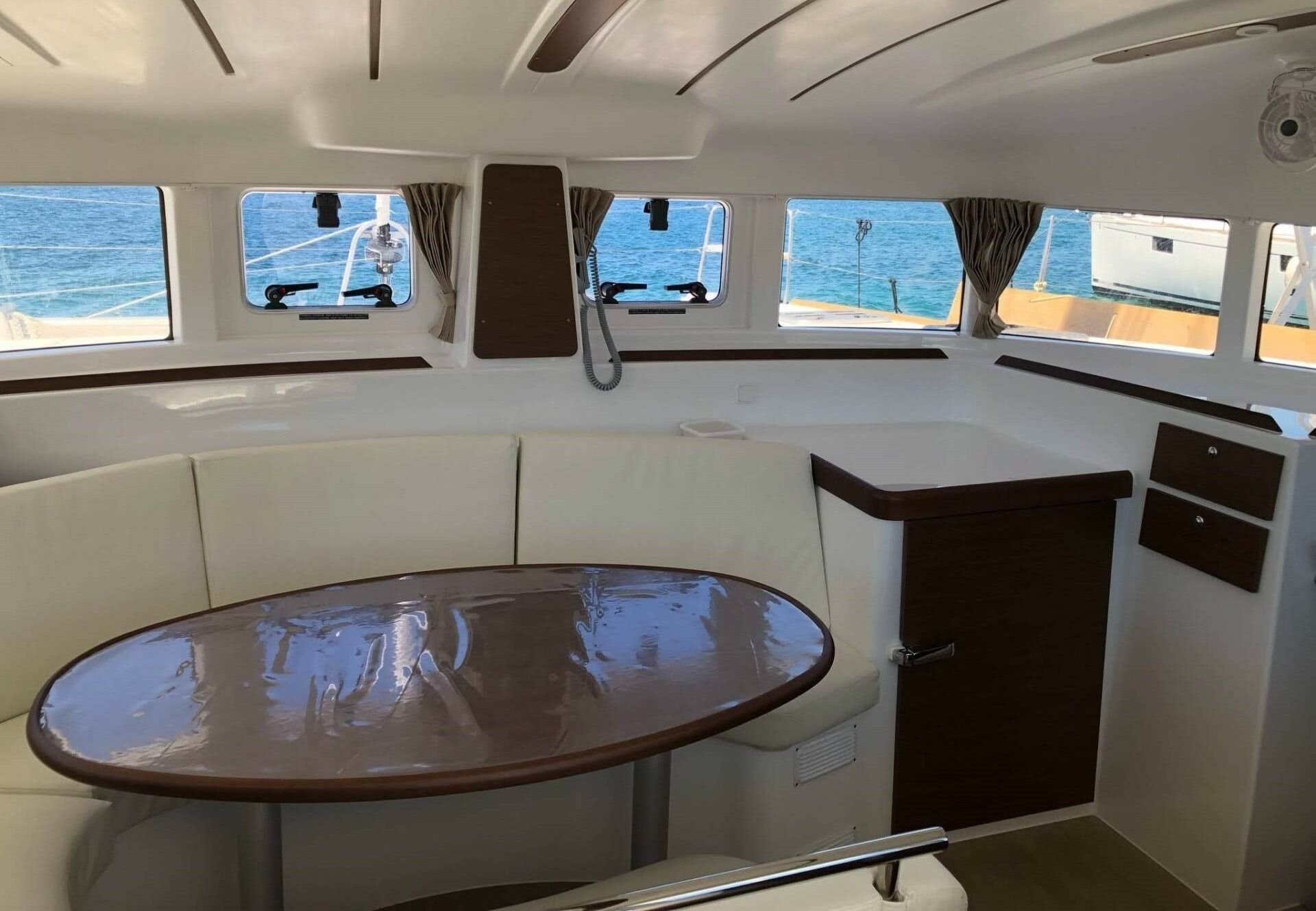 Lagoon 380 | Butterfly