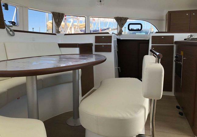 Lagoon 380 | Butterfly