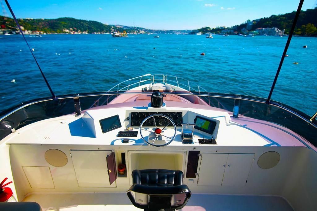 Custom Built 59 | Lady Mirmir