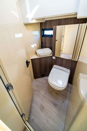 Cobra Yachts Maestro 42 | Lumipe 2